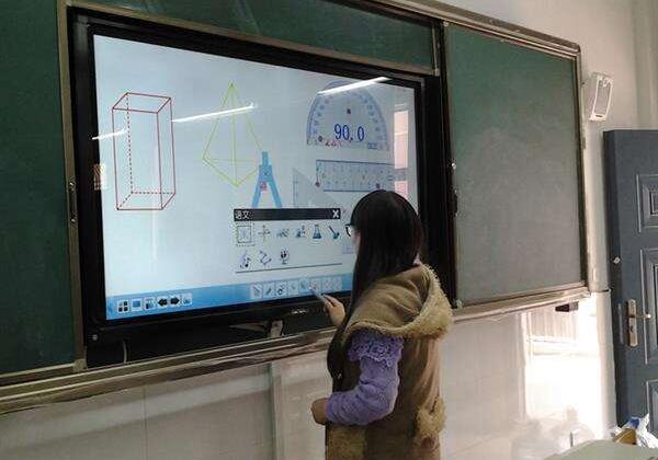 學(xué)校教學(xué)一體機(jī)觸摸屏被鎖了怎么辦？